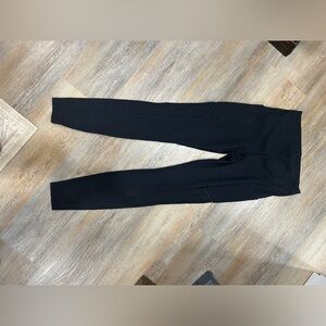 Lululemon Athletica Black Leggings size 6 28” inseam
